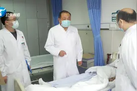 报道 | 从置换到“智”换！河南省级医院首例上市国产机器人辅助下全膝人工关节置换手术成功完成图片