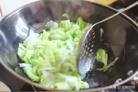 这4种蔬菜，都是有毒的，记得焯水后再吃，为了身体，千万别偷懒图片