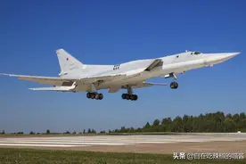 俄罗斯空天军装备志——图-22M3逆火战略轰炸机图片