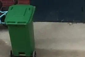 三年疫情看买房时的深谋远虑，父母子女最好居住同一小区互相照顾图片