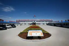 在央企建筑施工单位，项目部领导班子里谁的权力更大？图片