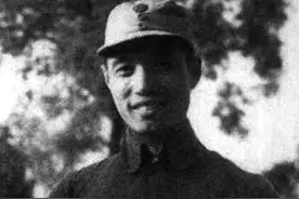 鬼子偷袭，新娘子智救“104”号首长，14年后被专车接进北京图片