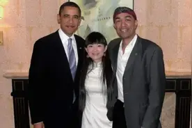 2008年，河南女孩执意嫁给黑人，婚后竟发现老公是奥巴马亲弟弟图片