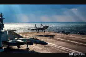 辽宁舰再次战巡西太平洋，万吨大驱带刀侍卫，日本航母跑来围观图片