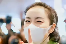 高叶不化妆更好看图片