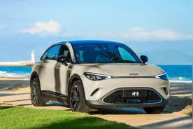 「奔驰」高性能纯电小钢炮！smart精灵3试驾，升级的远不止是尺寸图片