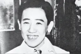川岛芳子被捕时，骨瘦如柴蓬头乱发，全身多处针孔，犹如老太婆图片