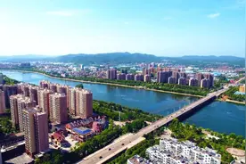 麦城——湖北当阳，因败走麦城而闻名，又到了关公李成熟的季节图片