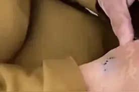 慈眉善目温顺佛性的独臂猴，为何发飙咬了叶奶奶一口？图片