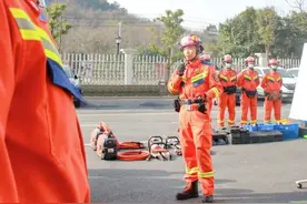 蚌埠消防习武堂丨交通事故救援的安全管控图片