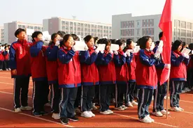 奔跑吧，少年！息县这所学校的跑操，超燃图片