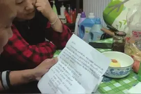 患尿毒症晚期，高昂的医药费一度耗尽家里的积蓄，但坚强的他仍想活得精彩图片
