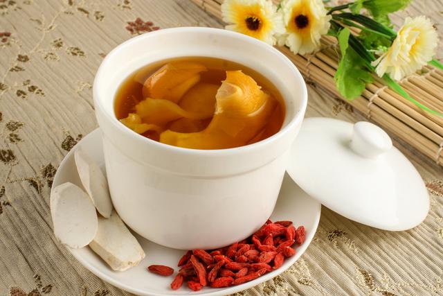 吃药后多久可以吃花胶 吃药后多久可以吃花胶牛奶