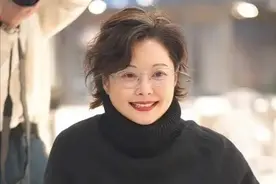 52岁袁立“胖出”新高度，但颜值却一路狂飙，一整个惊艳住了！图片