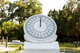 2023年一共有384天，竟然多了19天，这是怎么回事呢？图片