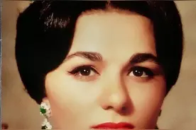 法拉赫·狄巴，落魄贵族之女接过王冠，流亡异乡后依然履行职责图片