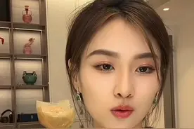 “最美车模”苏宁回应婚变！证实已经分居，公婆世界游玩不管不顾图片