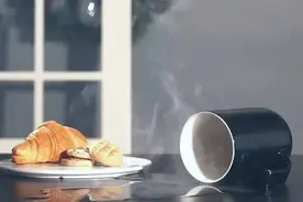 孩子被100度开水烫伤，爸爸60分钟处理救了娃，医生：回家吧图片