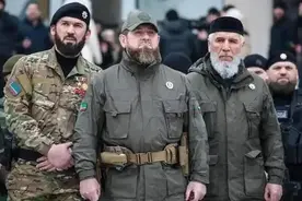 打了两次车臣战争的车臣共和国，小卡德罗夫麾下有多少军队？图片