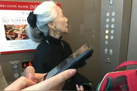 如何让自己一看就很“高级”？体态真的比五官、身材更重要图片
