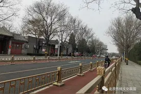 石碑胡同 分割艺术气息与人间烟火的老胡同图片