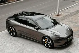 极氪001的车主痛哭？30万的100度四驱极氪001来了，免费升级图片