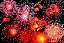 爆竹声声响，烟花朵朵开，久违年味拂面来图片