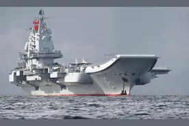 解放军双航母蓄势待发，第8艘055大驱官宣亮相，美国敢挑衅试试图片