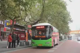 4月25日起 宝鸡将规范这一路段公交专用道通行秩序图片