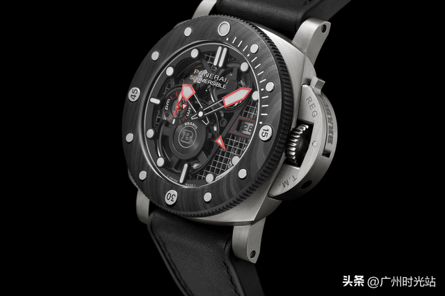 ˫ǿٶȳɺ Submersible S BRABUS eTitanio? 