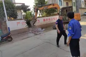 7月农村危房整治继续推行，危房怎么处理？农民注意配合图片