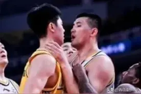 输不起？邢志强遭驱逐不冤，还原锁喉+砸脸恶劣动作，杨学增遗憾图片