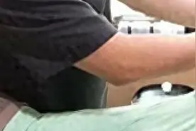 “豪门女富婆”云集！25岁小鸭子揭开按摩店惊人真相！图片