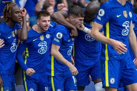 英超-切尔西1-0绝杀十人西汉姆 若日尼奥失点 普利西奇90分钟进球图片
