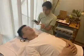 “采耳”还是“采花”？披着养生外衣打擦边，实则“特殊服务”？图片