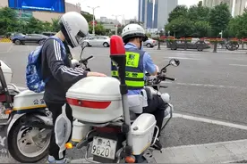 高考首日，考生“状况百出”，所幸有惊无险......图片