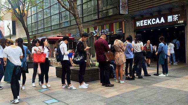 ����Ӫ��������iPhone14ProҪ��һ�����²ŷ��������ܴ��ֿ��