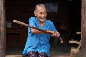 巾帼英雄银金花：1人连杀7名日军，50年后就医看病才暴露自己身份图片