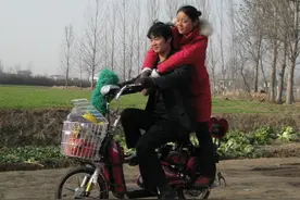 纪实：一场异地恋，不但要了儿子的命，也让我的家庭变得支离破碎图片