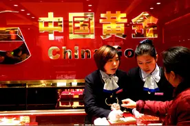 中国黄金直播带货真假难辨背后：3721家门店中直营店仅不到3%图片