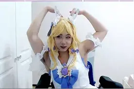 小予神瑶妹cos美若天仙，直播教坏空空跳坤舞！效果爆炸图片