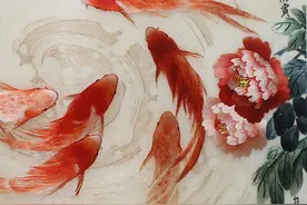 家中挂鱼有什么说法，玄关这样挂画，既讲究又有福图片