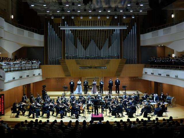 ����Ф����Ʒ����ɫ�ص㼰���༼�ɣ��ԡ���һ������������Ϊ��