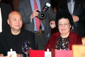 富豪们聚集顶级私人会所，是什么在诱惑他们，里面到底有哪些服务图片