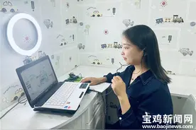 宝鸡这名教师“双重身份”不断切换助力抗疫图片