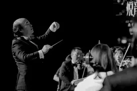 张红彬：指挥，有着超越语言的魔力，让音乐本身“说话”图片