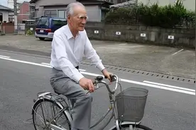 日本的自行车很火，但是小心警察找你图片