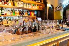 KTV陪酒妹的真实生活并不像你想象的图片