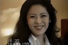 当鸽子蛋富婆开始直播卖九块九图片