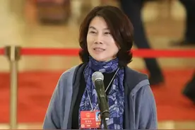 董明珠丨靠眼泪无法解决问题，唯一的方法就是战斗图片